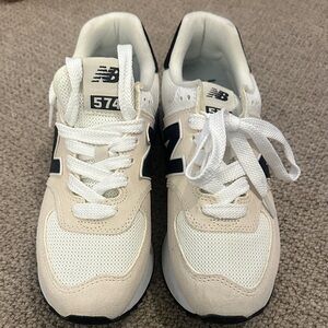 New Balance Women’s White and Black Sneakers
